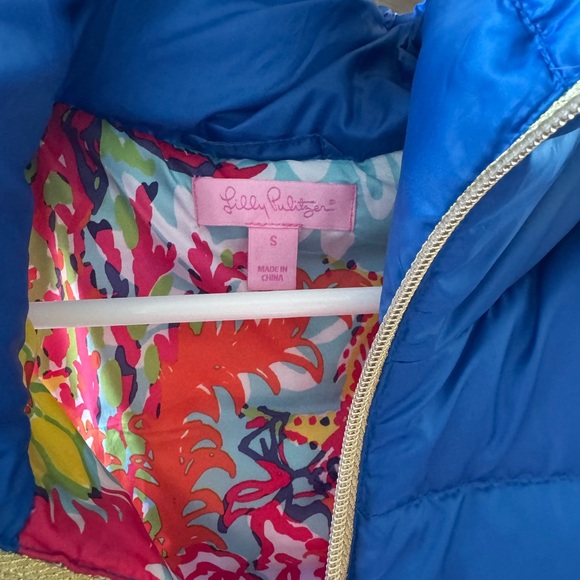 Lilly Pulitzer Allie packable down puffer vest in Brewster blue small - Picture 4 of 5